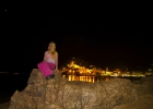 IMG 9093  Hanna i bakgrunden Castillo de Tossa de Mar : Spanien 2013, Tossa de mar